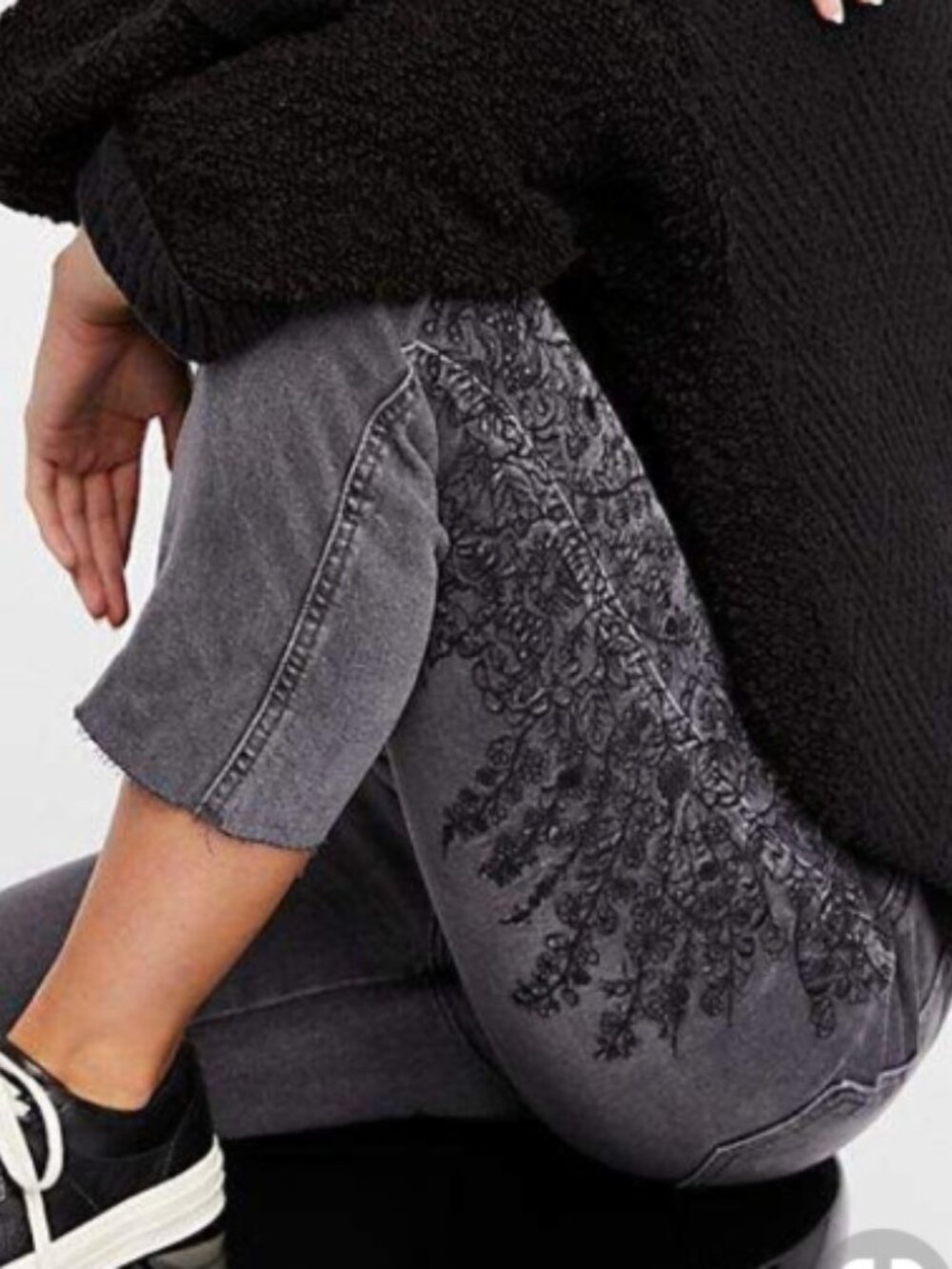 We The Free Free People Embroidered Girlfriend Jeans Charcoal Grey size 25